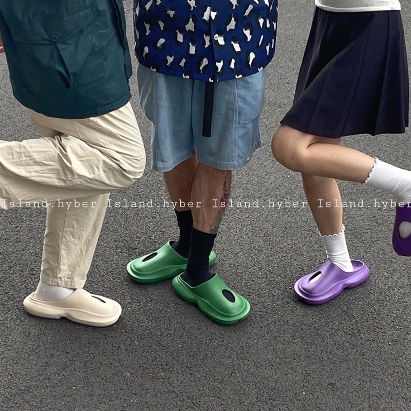 Dép xỏ hot trend nam nữ