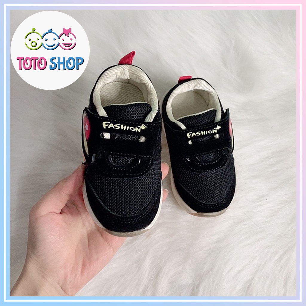 Giày thể thao hình heo peppa đáng yêu cho bé trai bé gái