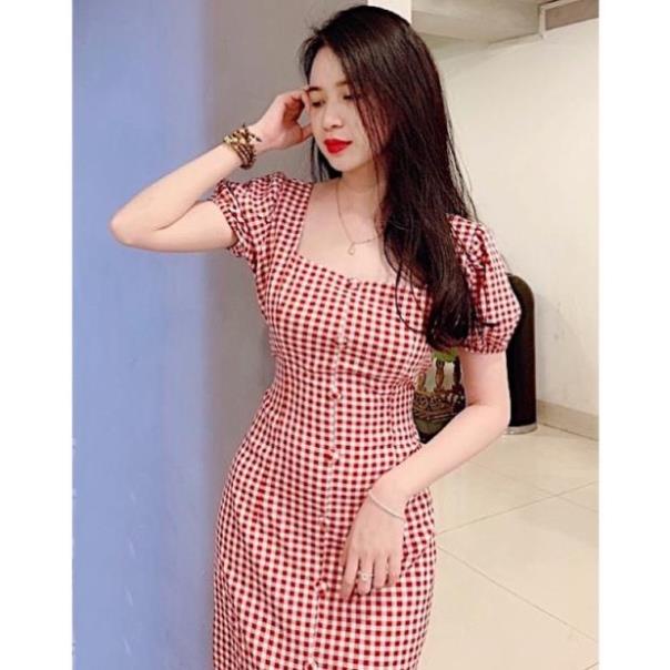 X2 váy caro cổ vuông cột nơ thắt eo sau lưng Đầm công sở xẻ tà đính nút bọc vàng hồng thanh lịch hàng thiết kế