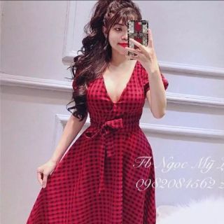 Đầm caro cột eo