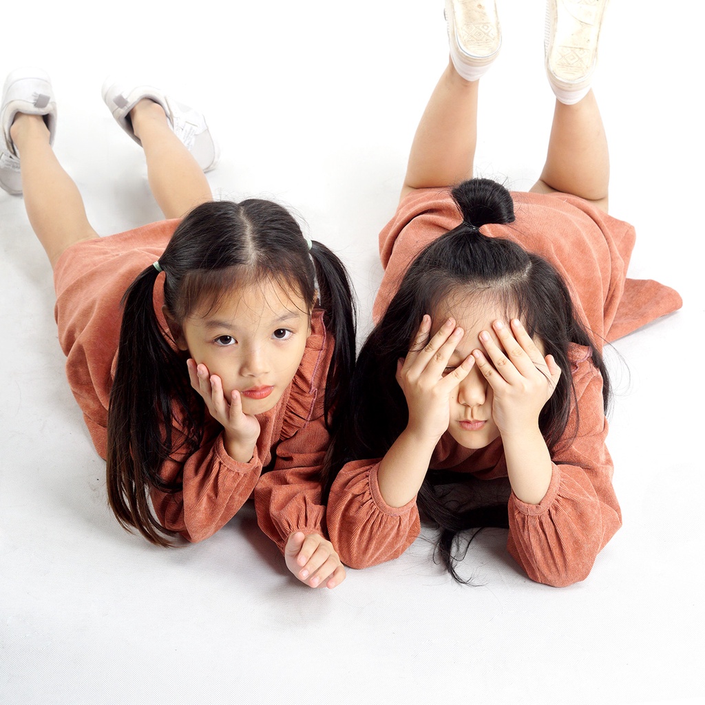 Váy bé gái SAYME đầm nhung tăm dáng xòe bèo nhún Feminist GCDR0023-24