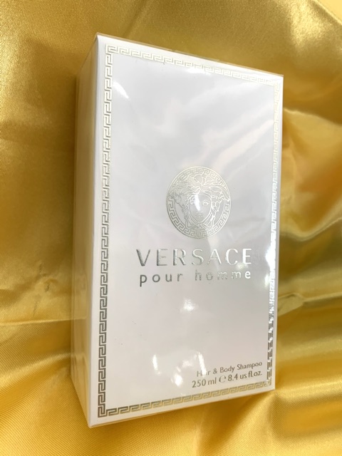 Sữa tắm gội nước hoa cho nam Versace Pour Homme 250ml