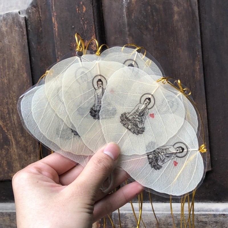  Lá Bồ Đề Trắng có dây treo xe ô tô - Bình an, may mắn | BigBuy360 - bigbuy360.vn