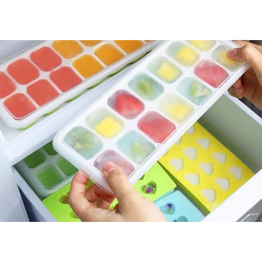 KHAY LÀM ĐÁ SILICON CÓ NẮP ĐẬY