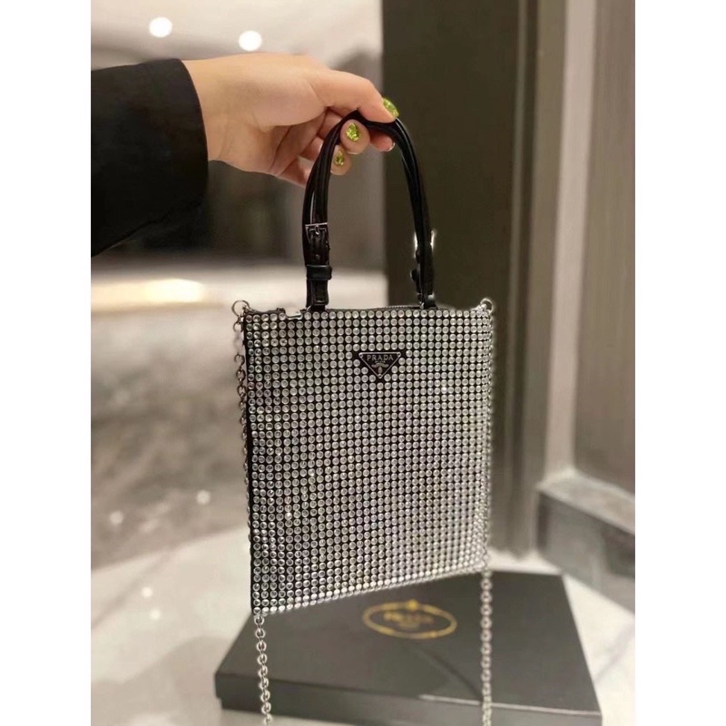 PRADA ĐÁ MẪU MỚI 2022 FULLBOX
