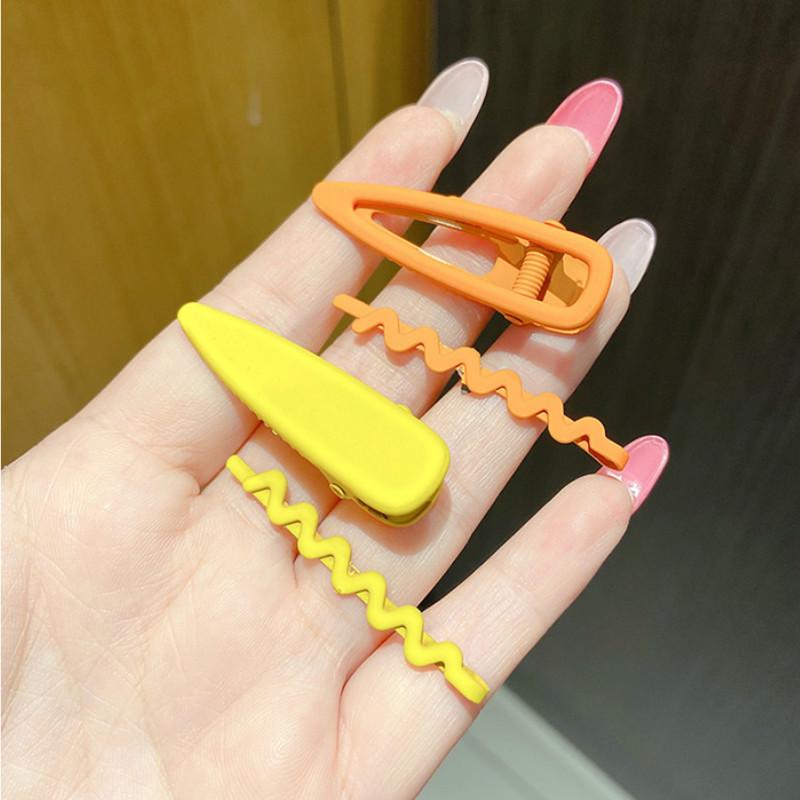 Set 4 kẹp tóc màu sắc dễ thương đáng yêu xinh xắn cao cấp cho bé