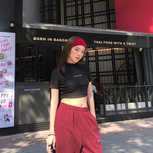 Áo ngắn tay kẽm gai