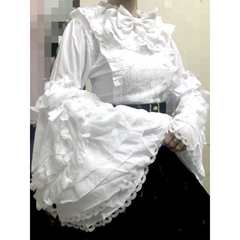 Blouse LOLITA Neverland chính hãng