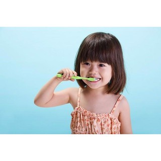 Kem đánh răng Kao Kid cho bé 70g