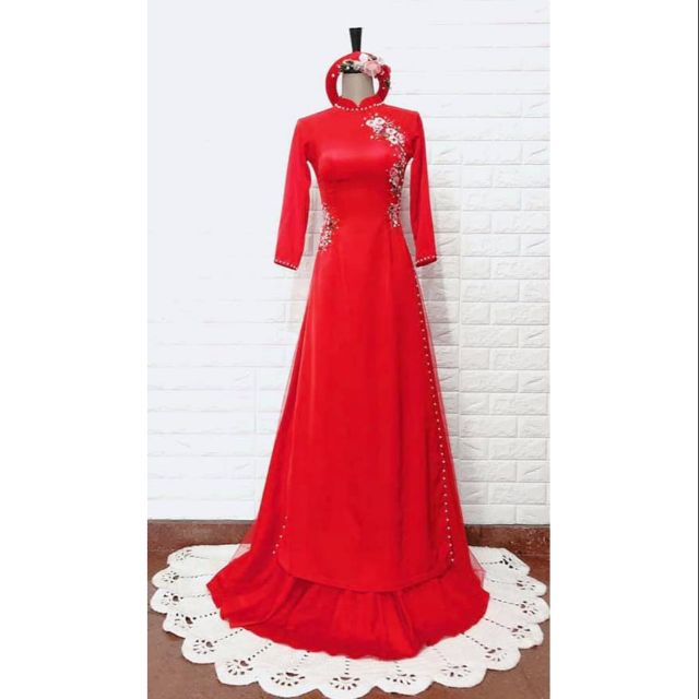 Áo dài lụa đỏ 2tà thêu