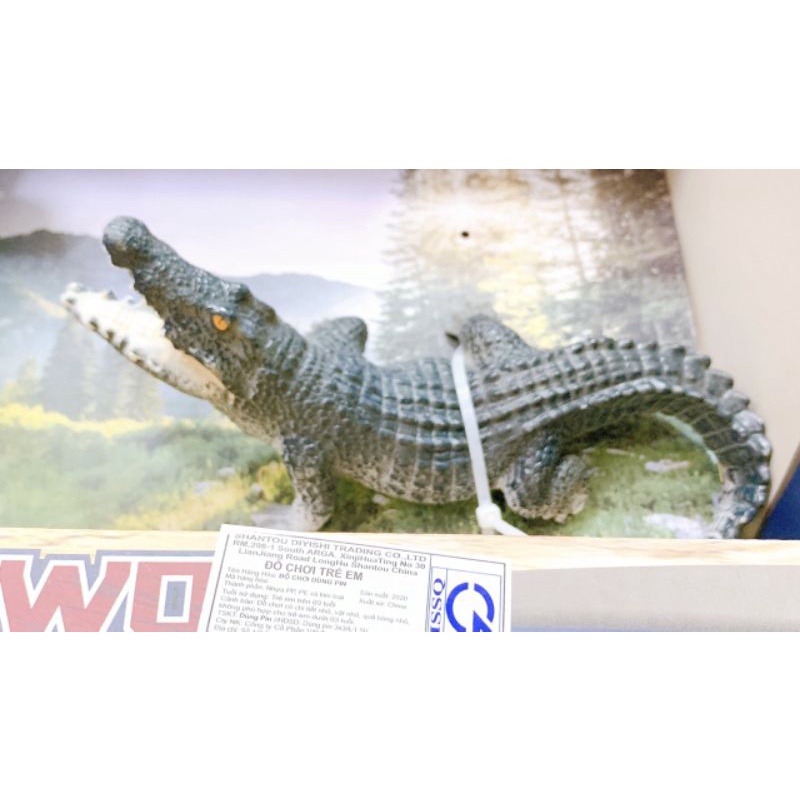 Mô hình King Kong và Cá Sấu size 20cm không pin bằng nhựa đồ chơi mô hình nhân vật cho bé
