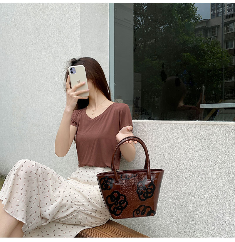 2021 South Korea new niche design flower graffiti handbag fashion crocodile single shoulder women's bag trendy messenger bag