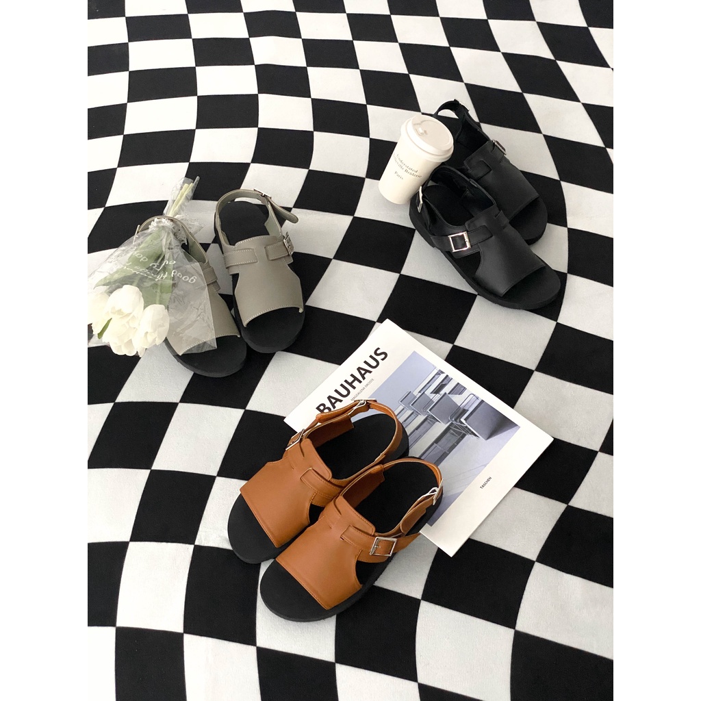 KSOUL Giày Da Đế Cao Su K Strap Saffiano Sandals Màu Xám Da Saffiano