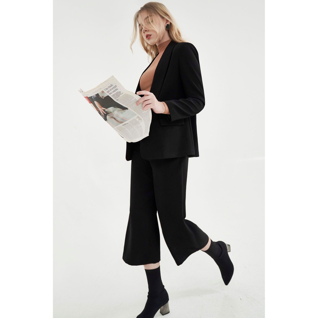 [Mã FASHION10KP giảm 10K đơn 50K] Áo Khoác Blazer cổ sam basic màu đen 0BL1051 ADORE DRESS | BigBuy360 - bigbuy360.vn