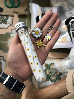 Giày thể thao AF1 hoa cúc vàng