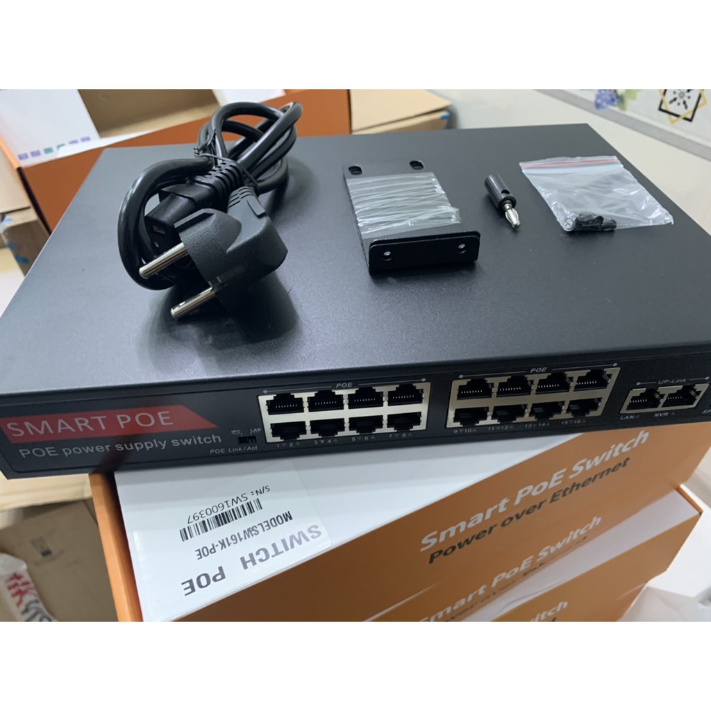 Smart PoE Switch 16 Port PoE + 2 Ports Uplink