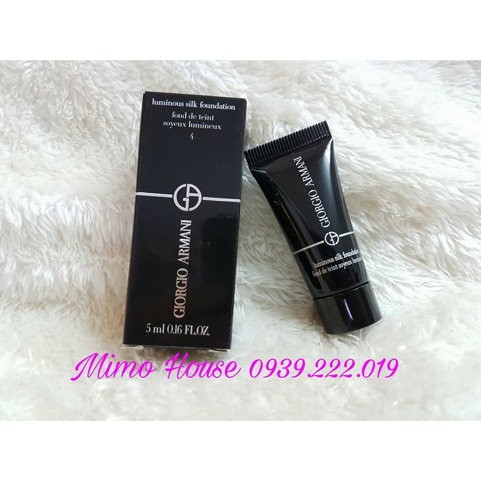 KEM NỀN GIORGIO ARMANI LUMIOUS SILK FOUNDATION 5ML USA