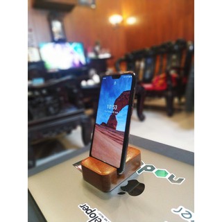 Giá đỡ điện thoại iphone / ipad bằng gỗ lim