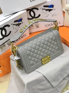 Túi chữ C new 2020 full box