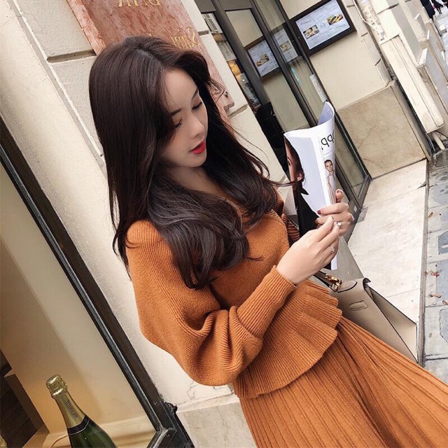Bộ váy len xoè