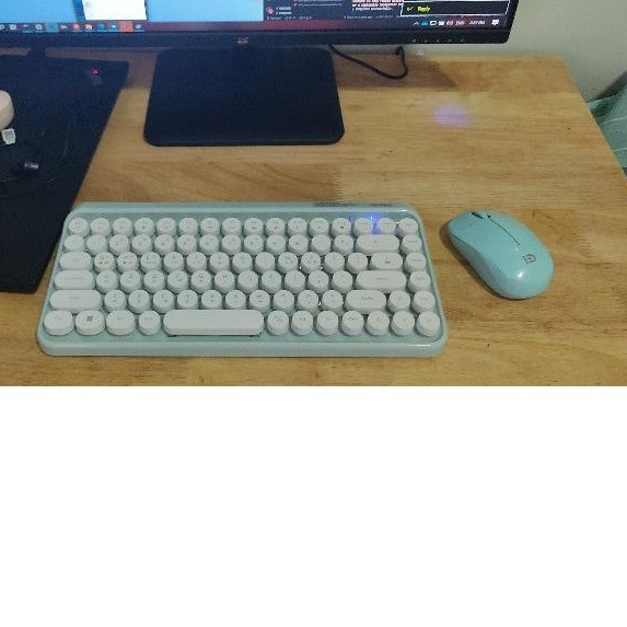 [Tặng kèm chuột] Bàn phím siêu xinh không dây bluetooth 3.0 nội địa Hàn Quốc Actto BTK-01 (tặng kèm pin) | BigBuy360 - bigbuy360.vn