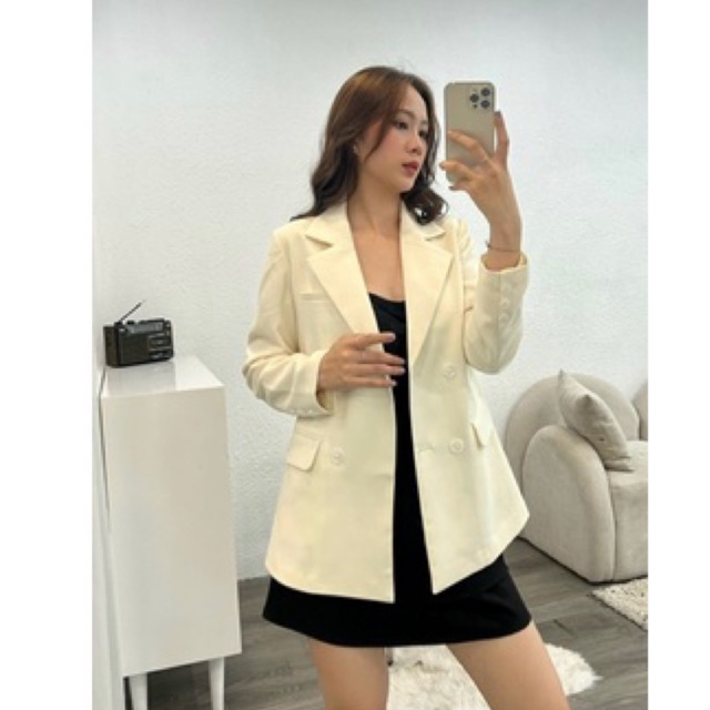 Áo blazer Hàn Quốc hàng thiết kế 2 lớp tỉ mỉ, có cơi ngực, nắp túi, lớp lót bằng vải habutai, độn vai và khuy tay | BigBuy360 - bigbuy360.vn