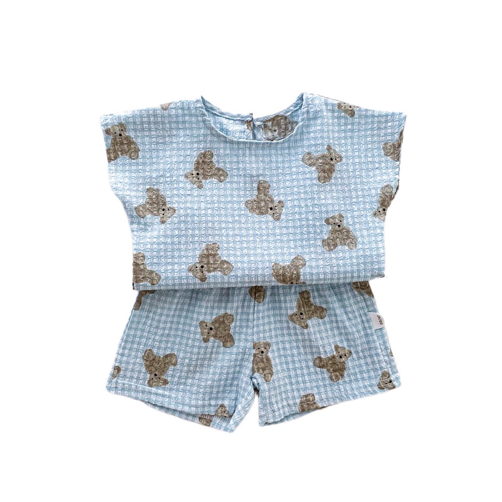 Bộ đồ 2 món với áo thun in họa tiết gấu và quần ngắn thời trang mùa hè dành cho trẻ em