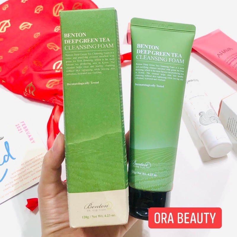 Sửa rửa mặt BENTON Deep Green Tea Cleansing Foam