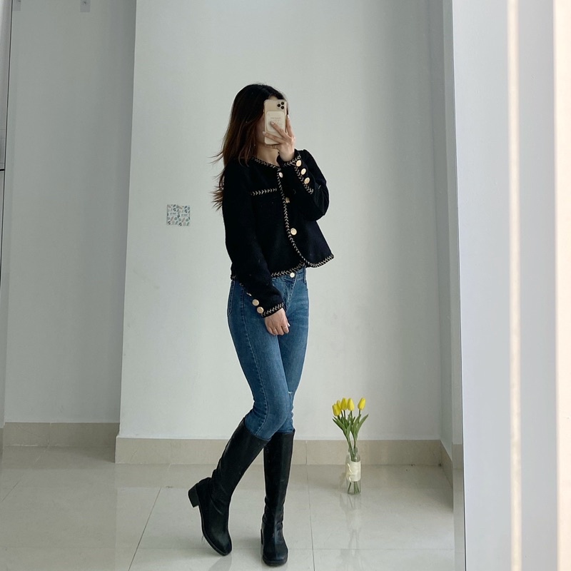 Áo Khoác dạ Tweed dáng ngắn thiết kế 3 khuy viền chỉ nổi, lên form tiểu thư hàng Quảng Châu