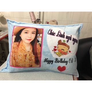 Gối nằm chữ nhật in hình chữ theo yêu cầu