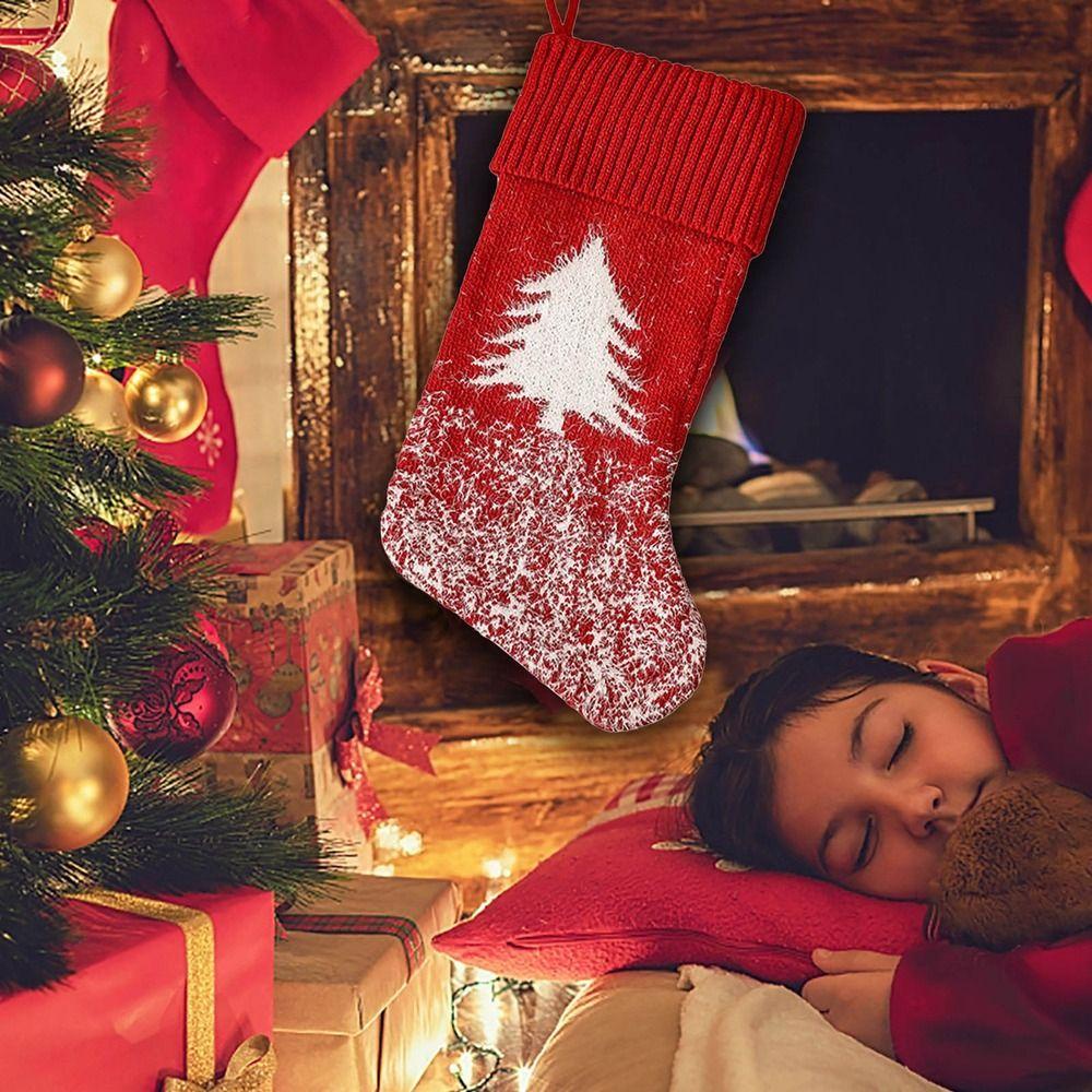 Vớ Treo Trang Trí Giáng Sinh Màu Đỏ Đính Hoa Tuyết Tuần Lộc