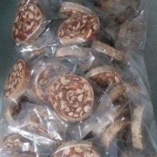 Kẹo chuối Cuộn