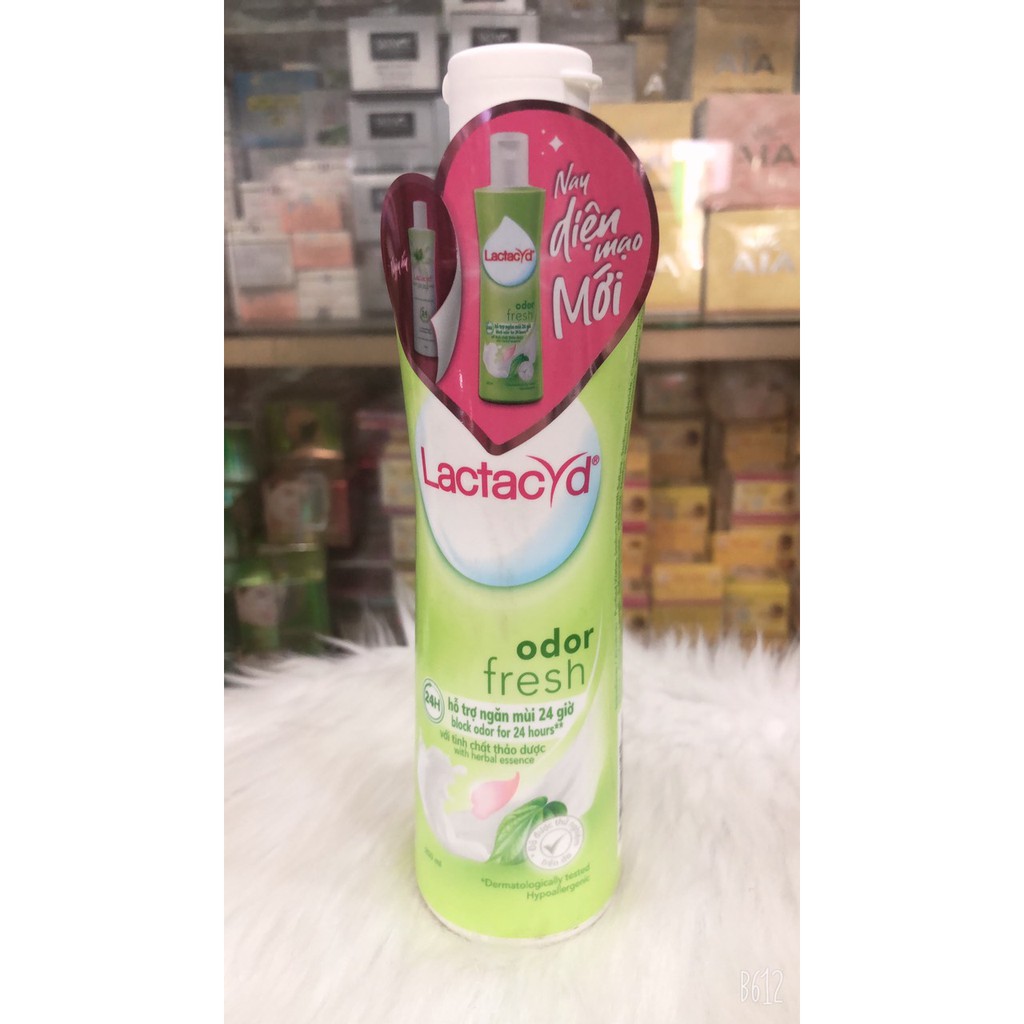 Dung dịch vệ sinh phụ nữ Lactacyd 250ml