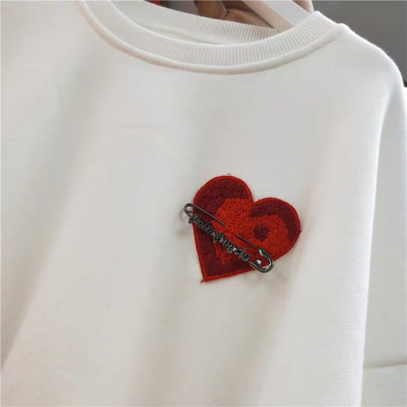 Áo nỉ nữ kim băng hình tim đáp nổi 3 màu