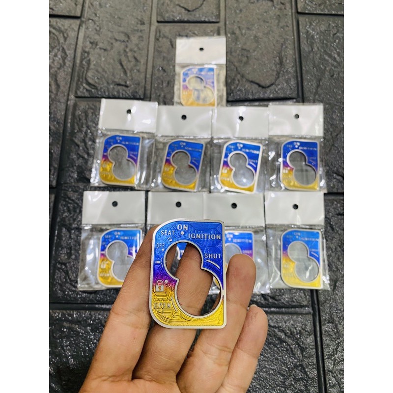Miếng dán ổ khóa titan gắn ex winner raider satria sonic wave sh...titanium