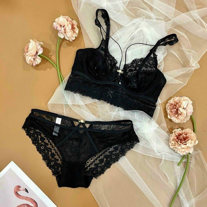 Bộ đồ lót B047 Charm đính hoa dây chéo có gọng không mút