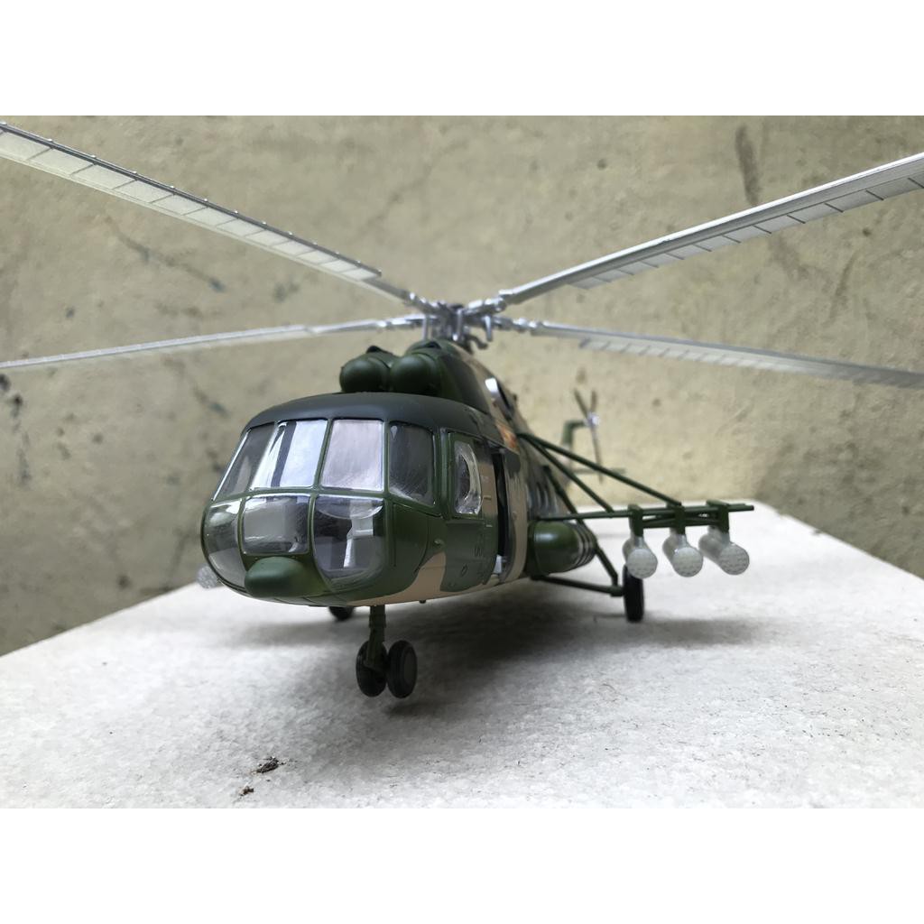 Mô hình máy bay Trực Thăng M-171 1:48