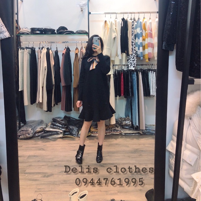 Váy len buộc nơ
