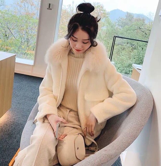 ÁO KHOÁC LÔNG THỎ CỔ LÔNG QCCC