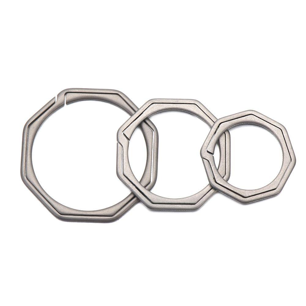 Móc Khóa Xe Hơi Bằng Hợp Kim Titan Chất Lượng Cao