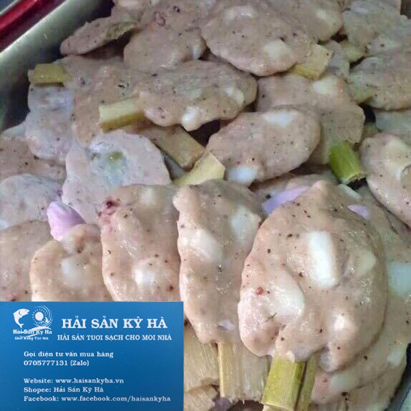 Giá Sỉ - Chả Mực cuộn mía - Q12