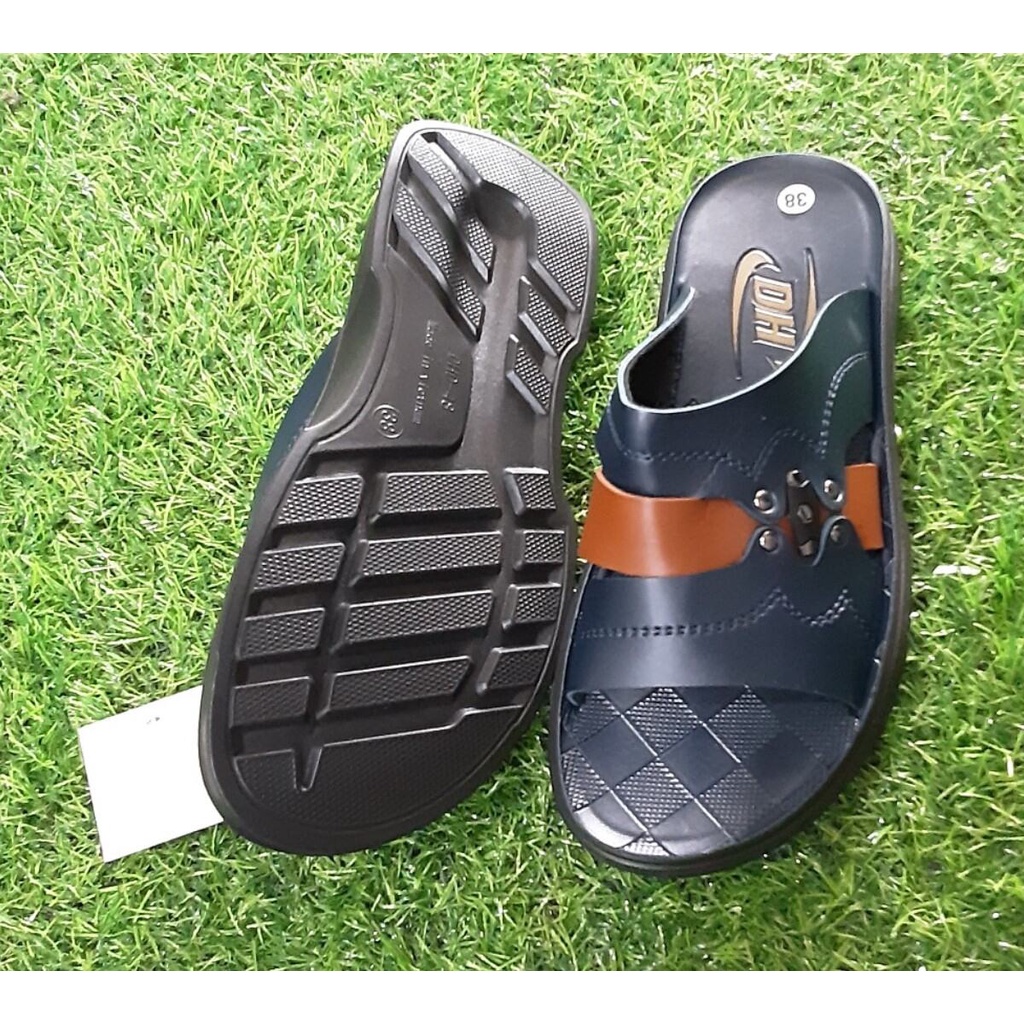 dép quai ngan nam, chất liệu quai mềm, mang êm chân, thoáng khí, đế mềm, dẻo, siêu bền, size từ 38-42.