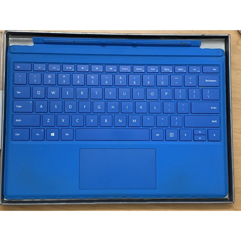 Bàn phím Surface Pro 4 như Mới, Microsoft Type Cover