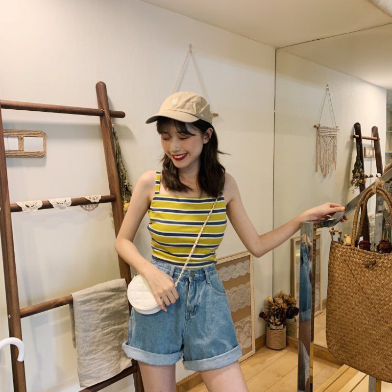 Áo sát nách thiết kế ôm sát tôn dáng cho phái nữ