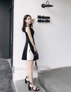 Đầm đen phối trắng