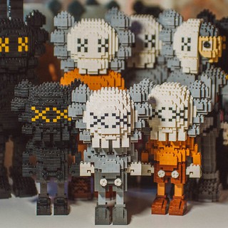 {HOT SALE} BILEGOX Lego nano KAWS SCBLOCK NLG0092