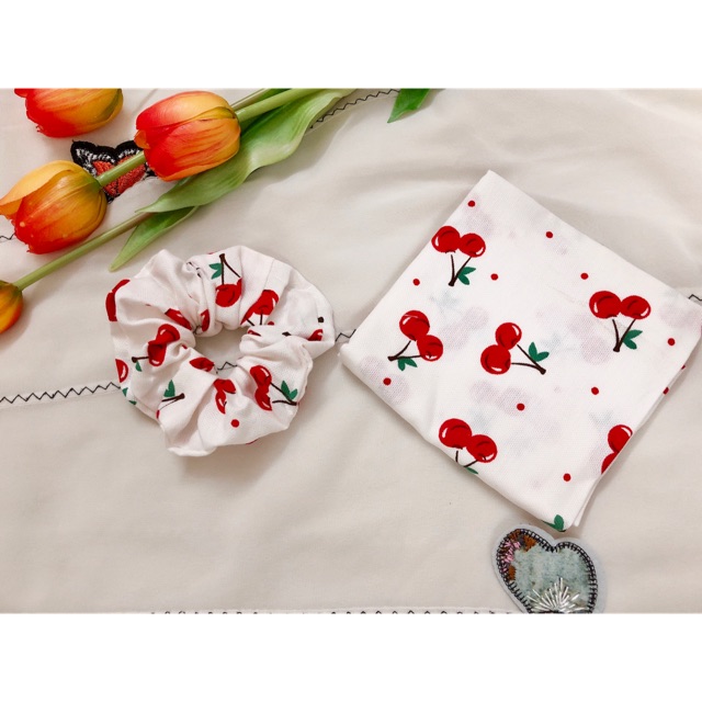Set Khăn banada + Srunches (Có bán lẻ) mẫu Cherry