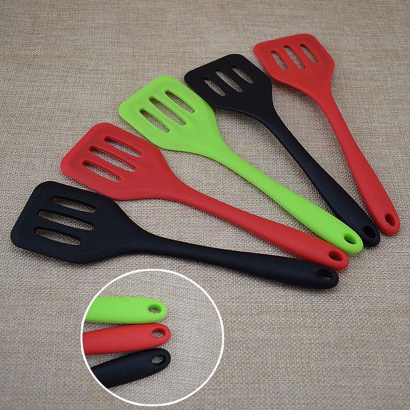 Xẻng nấu ăn bằng silicone chống dính có rãnh tay cầm nhỏ