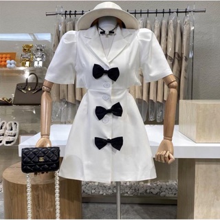 Đầm cut out nữ cổ vest , cộc tay cúc cài phối nơ 2 màu q049