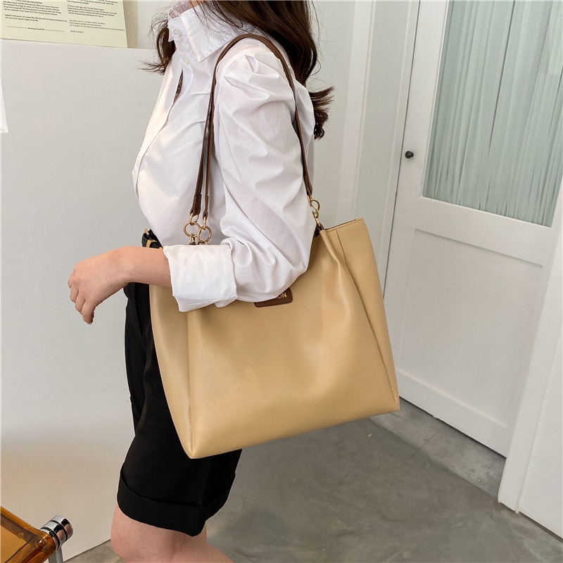 Túi Xách Cỡ Lớn Thiết Kế Trẻ Trung Hợp Thời Trang Cho Bạn Gái